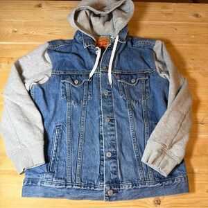 Levi's Mens Hybrid Hooded Trucker Jacket Color Blue 745130000 Color Medium Wash